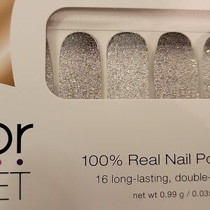 Color street nail strip